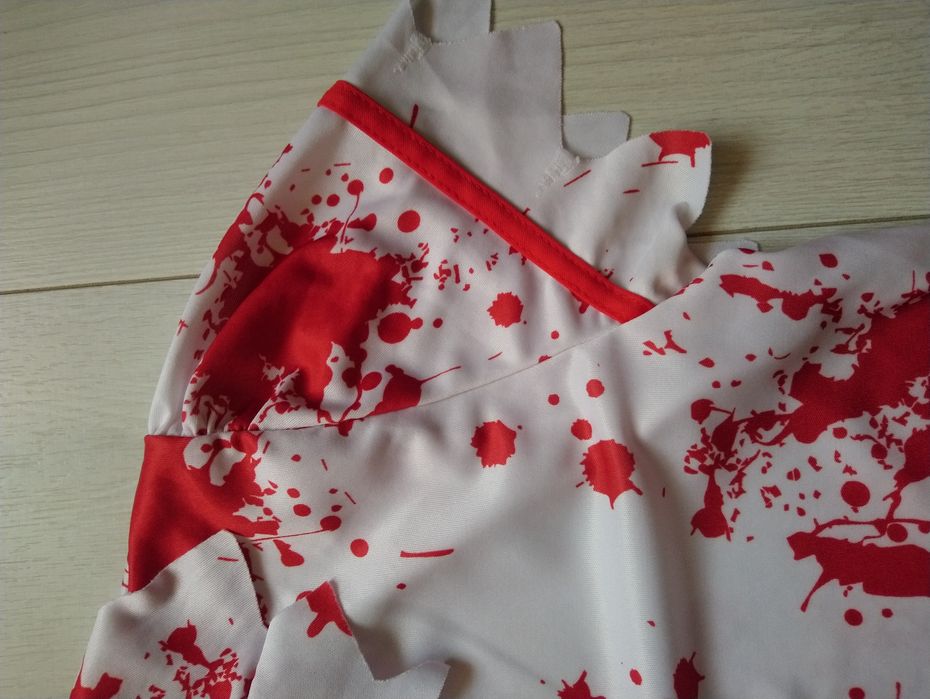 Карнавальна ігрова на Хеллоуїн сукня Медсестра 12/14 розмір