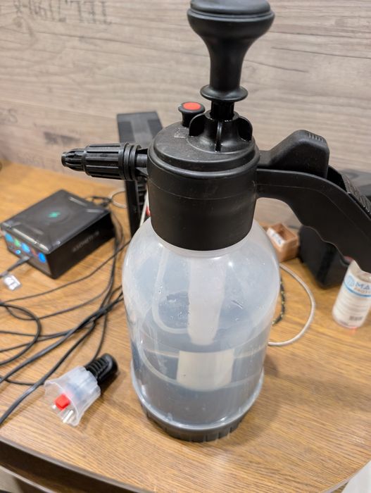 Ручной пенногенератор