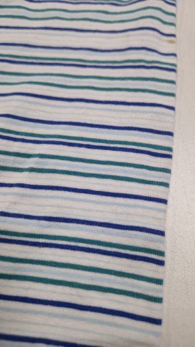 Dzianina single biała w paseczki szer.180 cm.