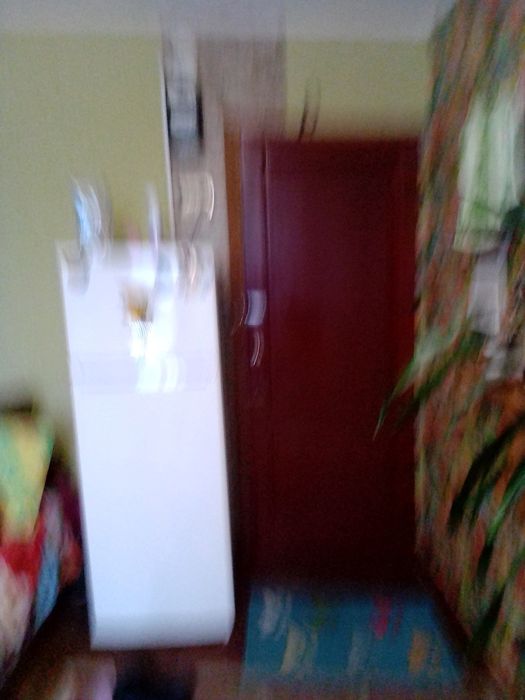 Продаю комнату в двухкомнатной квартире  малосемейке