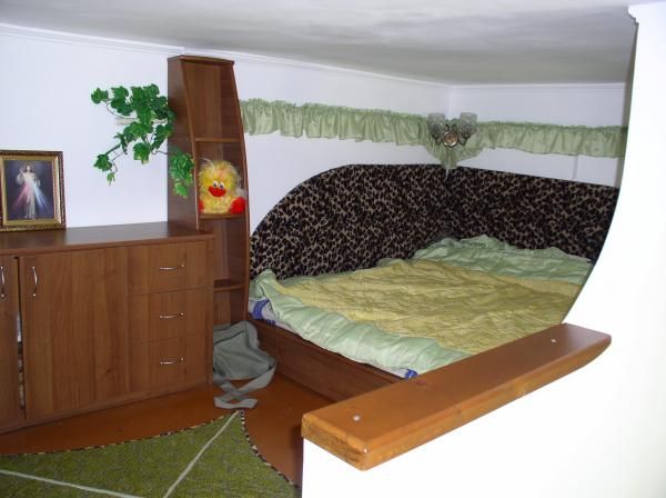 Самий центр міста. дворівнева квартира + документи на проживання