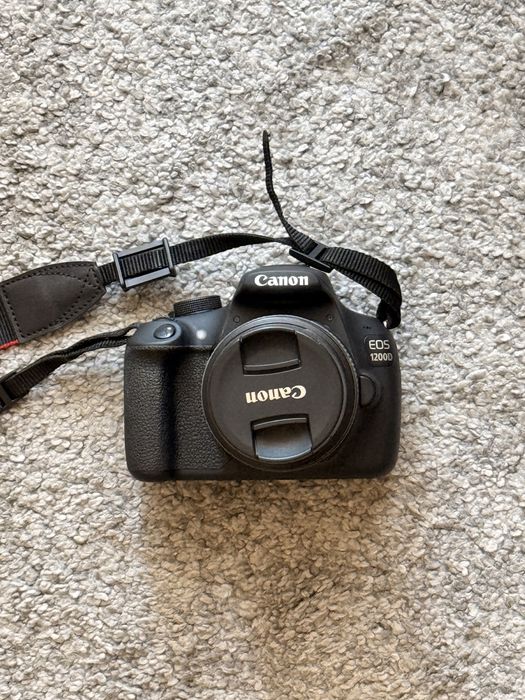 Canon EOS 1200D + 18-55mm IS II
