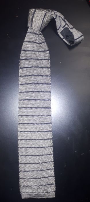 Gravata" GANT" 100% Seda Natural