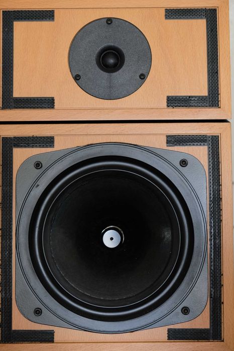 Naim SBL Mk II. Легендарная напольная акустика.