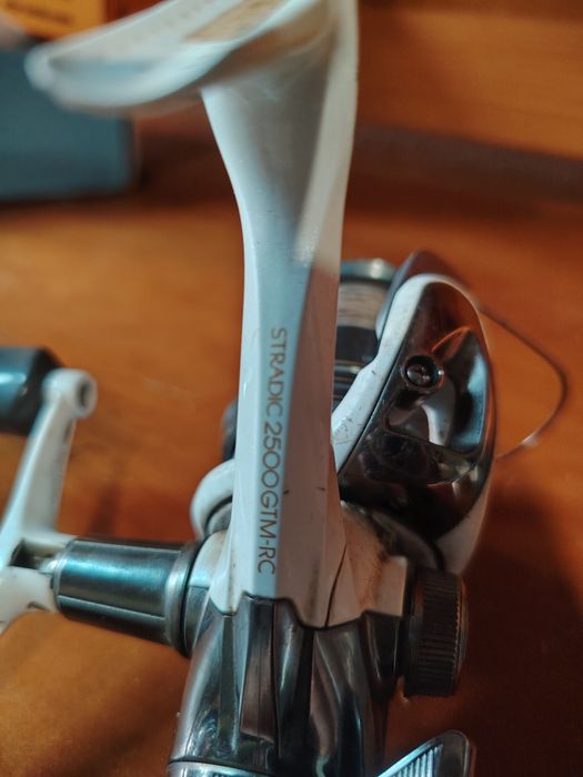 Shimano stradic 2500 gtm-rc