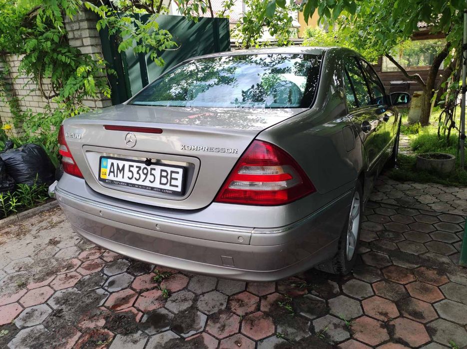 W203 Mercedes avantgarde C200 compressor в ориг стані