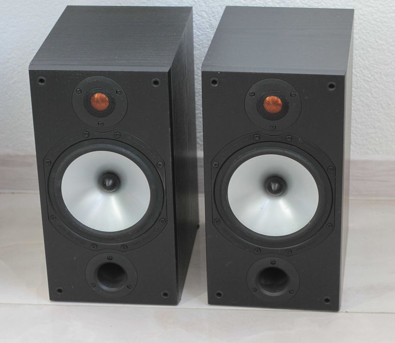 Акустика Monitor Audio MR2