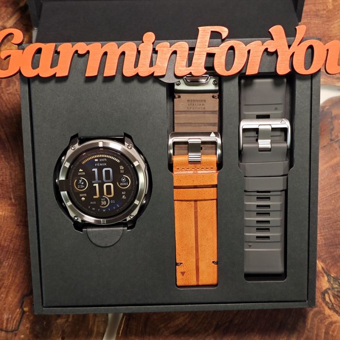 Garmin fenix 8 AMOLED (51 мм) Sapphire Titanium  010-02905-40