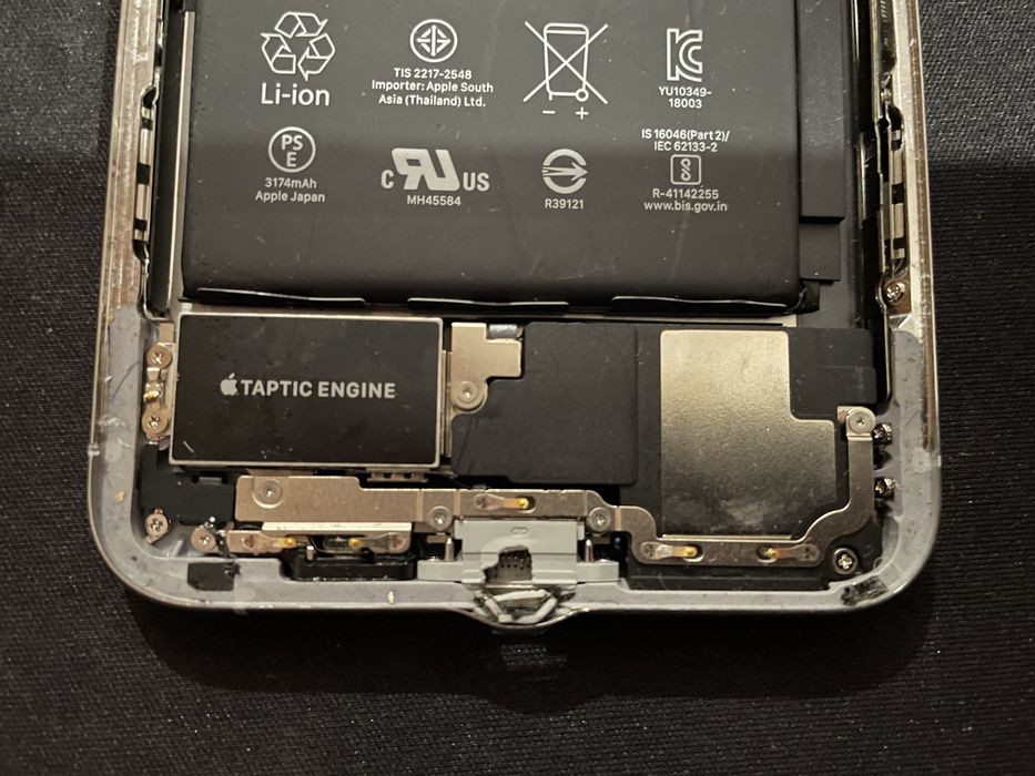 Продам iPhone XS Max обʼєм памʼяті 256gb