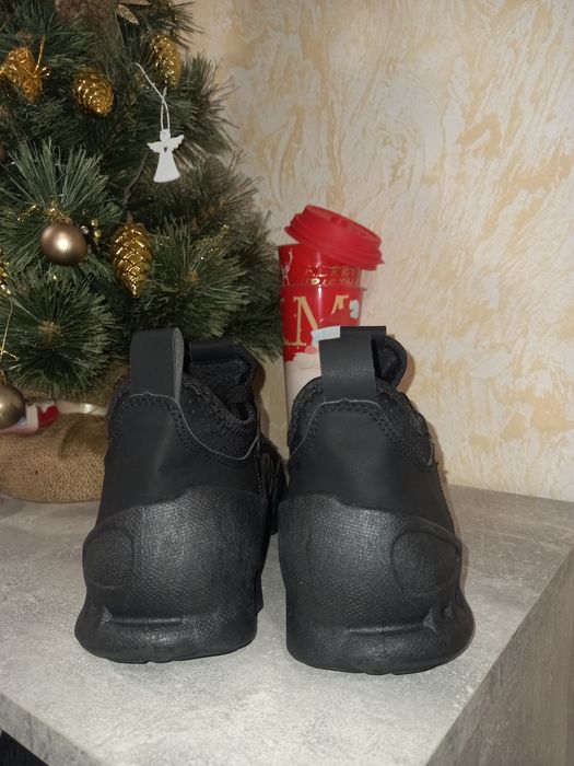 Мужские кроссовки