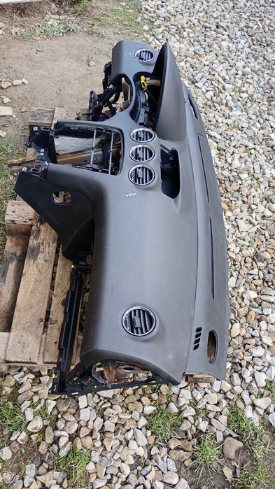 Торпеда Пежо 308