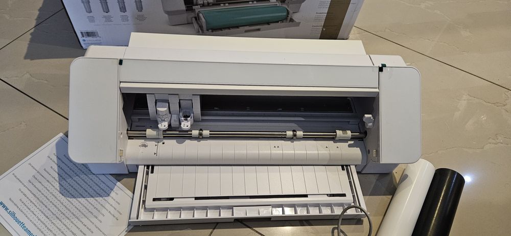 Ploter  Silhouette cameo 4