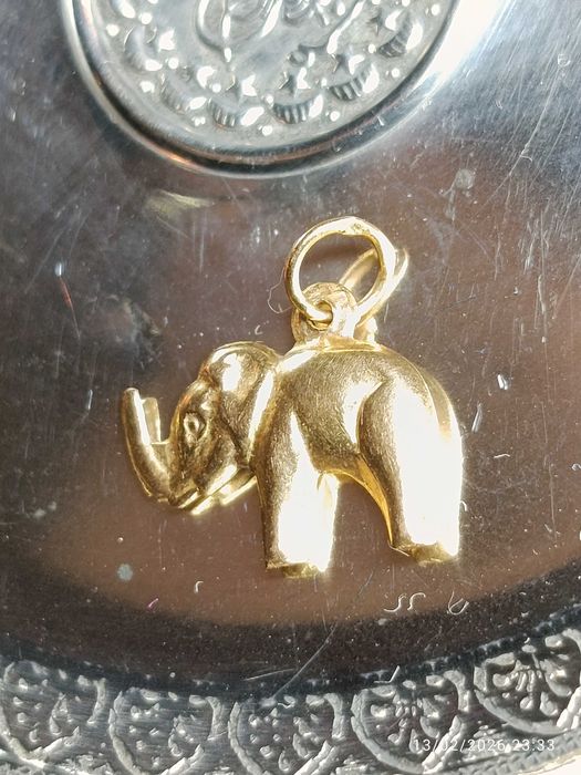 Elefante Ouro Português Contrastado 19,2 Quilates 1,3 cm