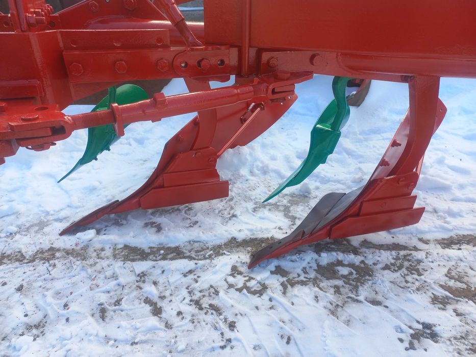 Плуг Квернеланд Kverneland