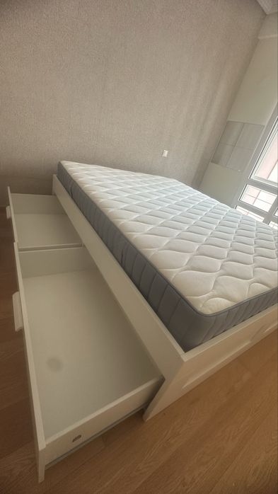 Cama de casal com gavetas 160x200 com colchão de molas ensacadas