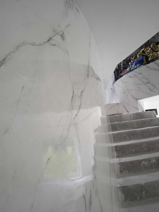 Stiuk wenecki, marmur stiukowy, scagliola marmur