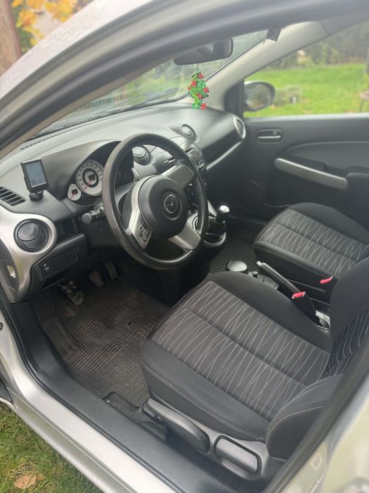 Sprzedam Mazda 2