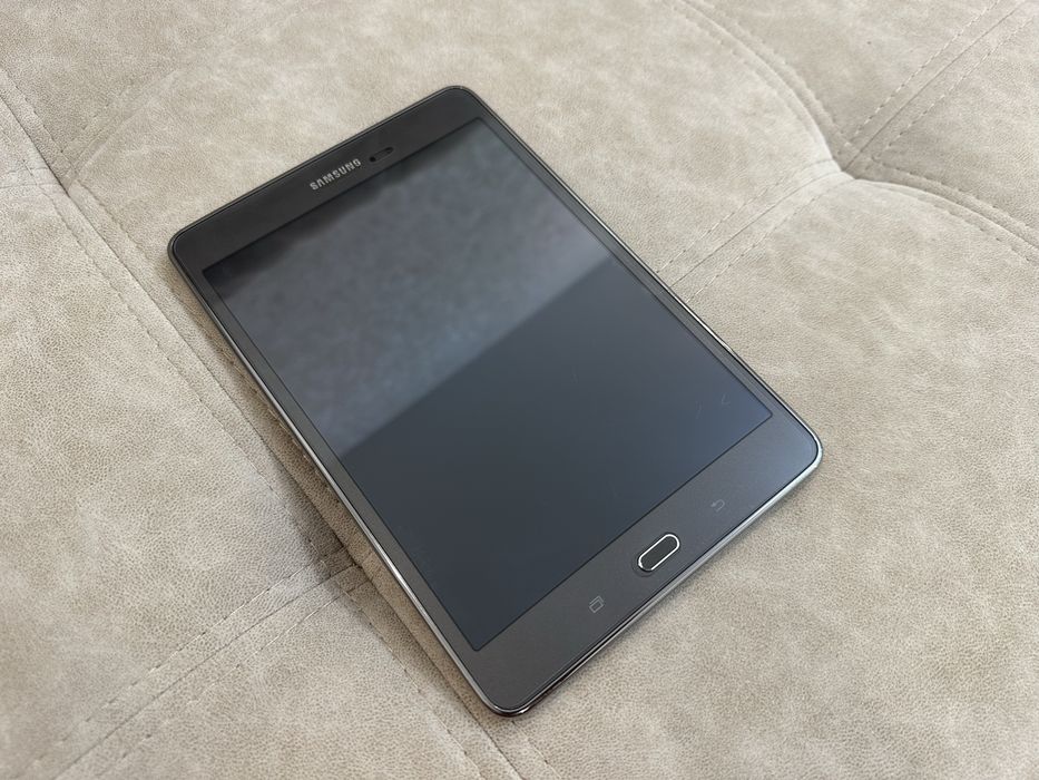 Продам планшет Samsung  Tab A SM-T350 в ідеальному стані