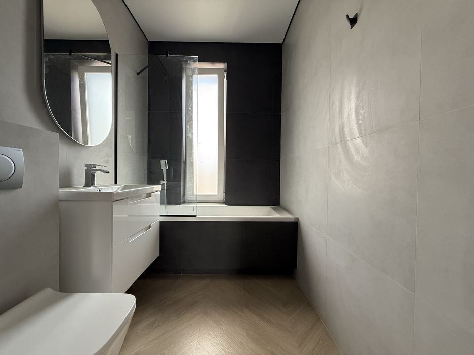 Продав таунхауса з ремонтом