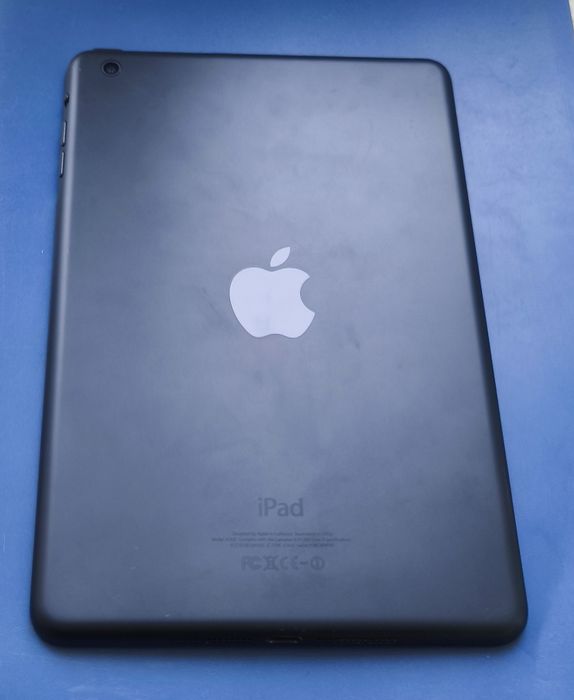 iPad Mini А1432 на відновлення чи запчастини
