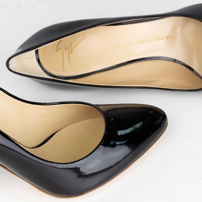 GIUSEPPE ZANOTTI DESIGN saltos esculpidos em couro envernizado (40)