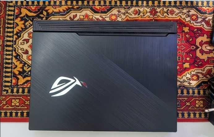ASUS ROG Strix G531  i7-9750H  RTX 2060   16GB RAM