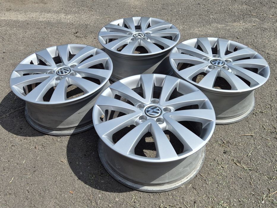 Продам компл.оригин.дисків   VOLKSWAGEN  R17  5x112