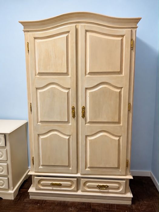 Roupeiro/comoda restaurados