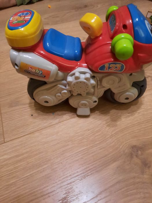 motor zabawka grający