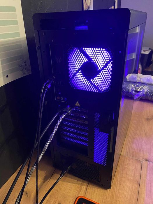 Acer Predator Orion 5000