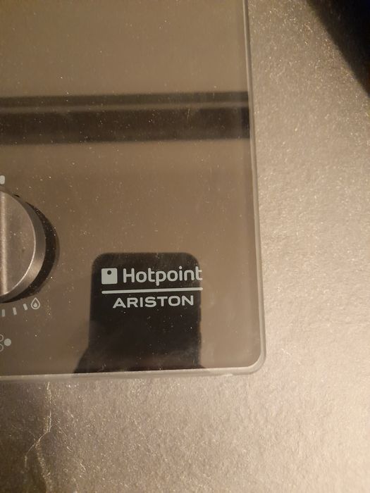 Варочна поверхня Hotpoint Ariston