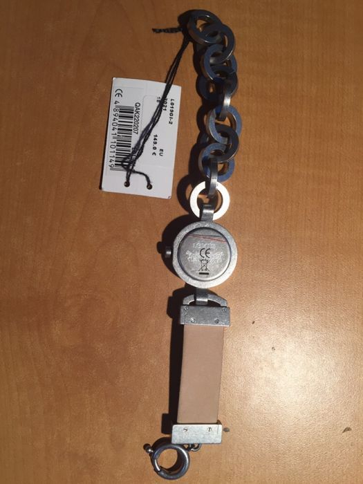 Relogio Levis senhora NOVO