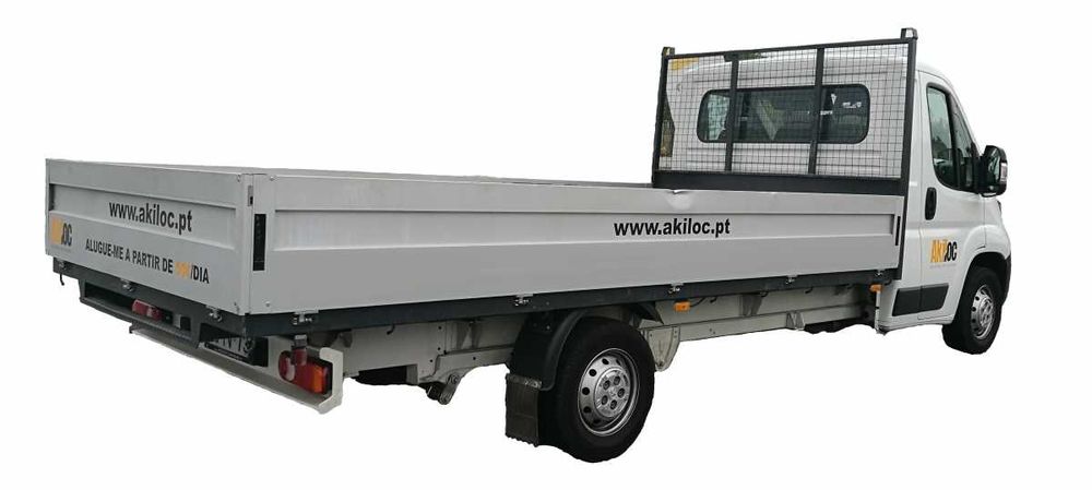 Aluguer carrinhas comerciais entre 3 m3 e 18 m3 - ao dia a partir de