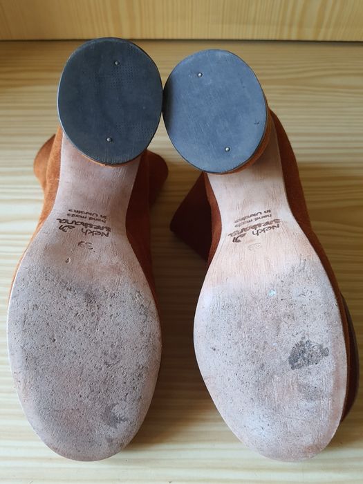 Продаю замшеві ботильйони дизайнерки Sneshana Nekh, розмір 39