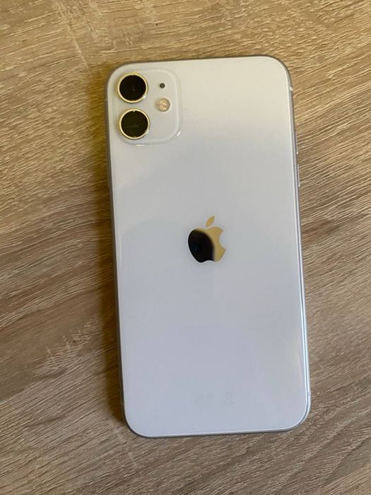 Продаю iPhone 11 64 ГБ | Гарний стан