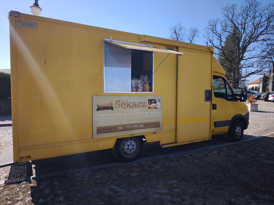 Iveco Daily 35s11 FOOD TRUCK Autosklep pocztowy POCZTA UPS DHL