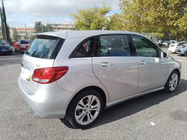 mercedes B 180 URBAN nacional unica dona — photo 4