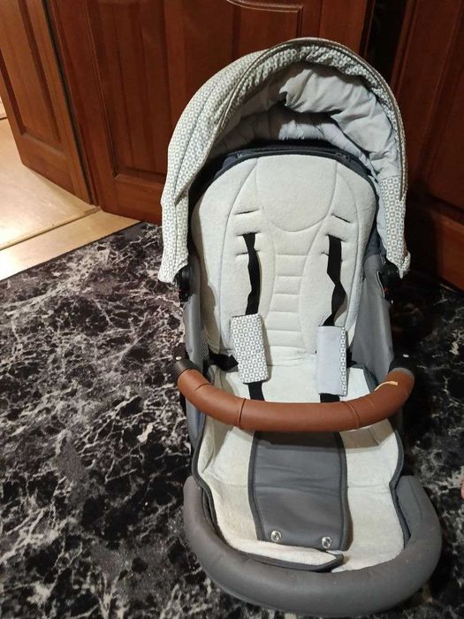 Коляска 2 в 1  Junama Madena Сіра