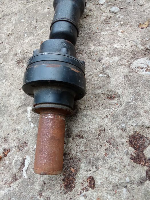 Suzuki Grand Vitara 2.4 lift wał napędowy tylny orginał