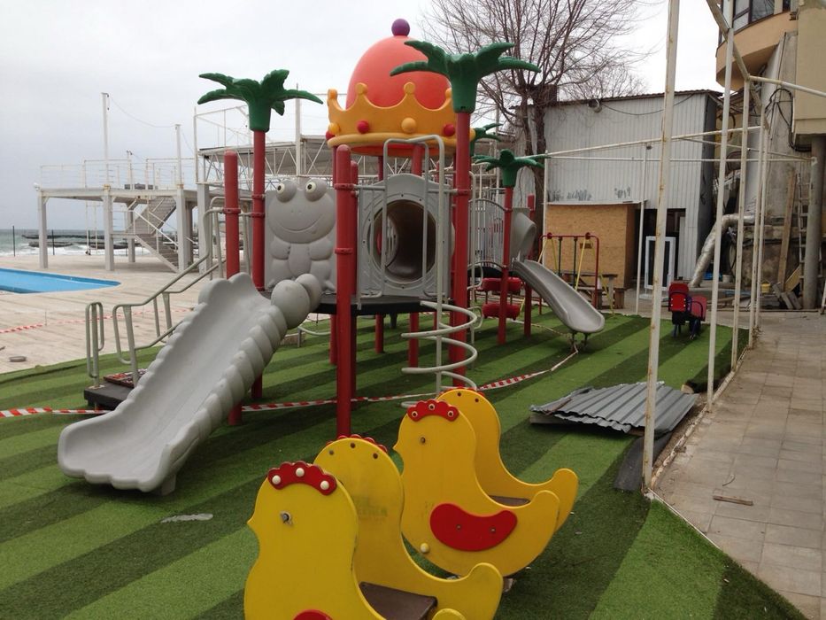 Продам дитячий ігровий майданчик б/в (вуличний)