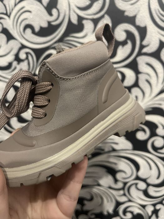 Нові чобітки 19 розмір