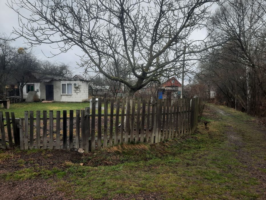 Дачний будинок, дача