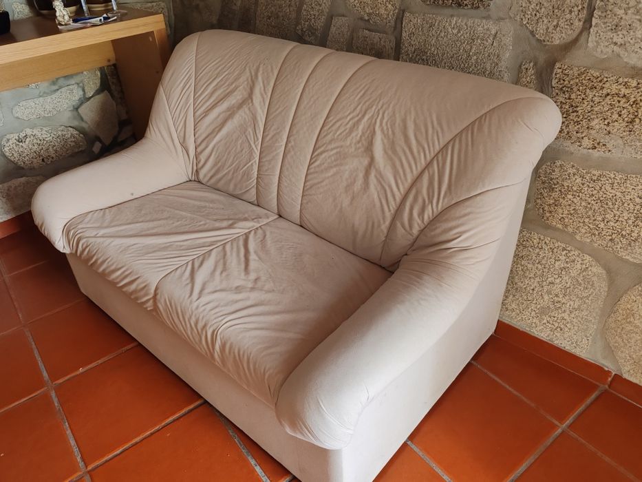 Vendo sofá em bege