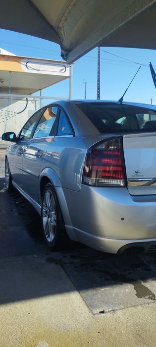 Opel Vectra GTS 2.2 DTI