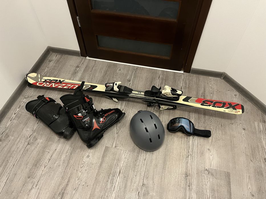 Zestaw Narciarski Buty Atomic Livefit R90, Narty Blizzard, Kask, Gogle