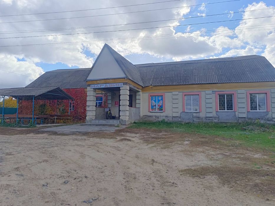 Продаж приміщення 270 м²
Продається комерційне приміщення площею 270 м