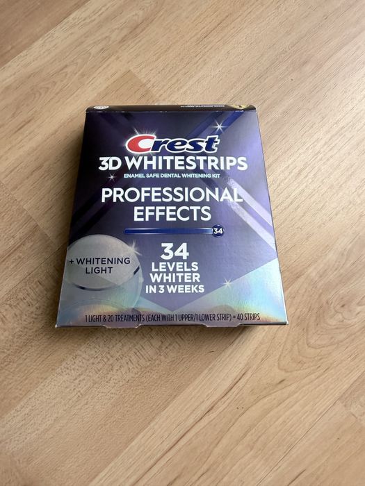 Paski wybielające Crest 3D Whitestrips Professional Effects Lampa LED