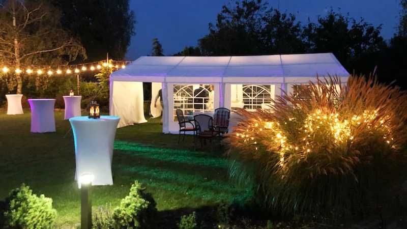 Wynajem namiotów plenerowych imprezowych parkiet catering kompleksowo