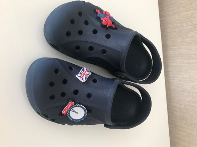 Socas crocs de criança