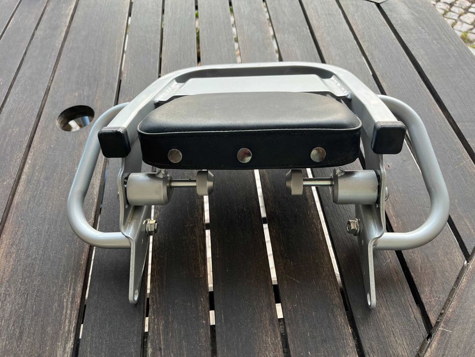 Honda Luggage Rack para Honda CB1300 — Ref. 08L42-MEJ
